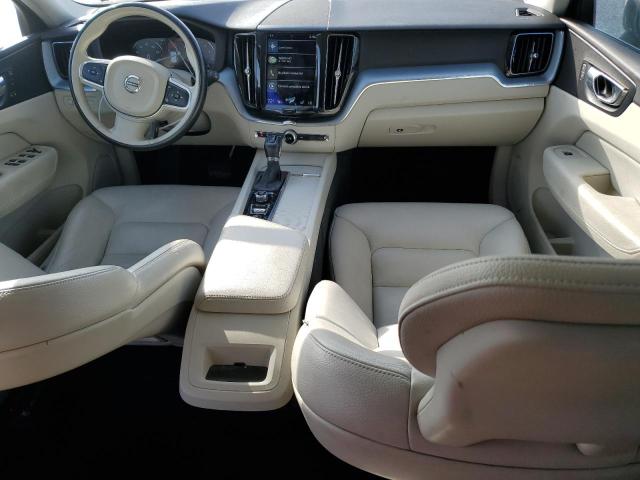 Photo 8 from auction – 2018 VOLVO XC60 T5 MO with VIN YV4102RK2J1006993