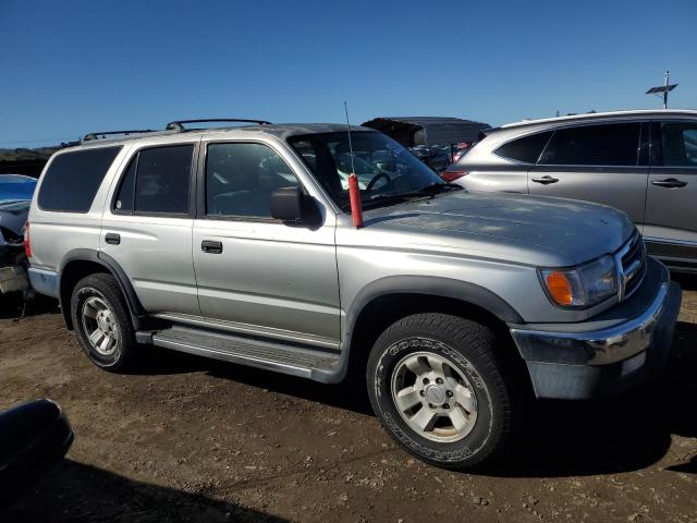 Photo 4 from auction – 1999 TOYOTA 4RUNNER with VIN JT3GM84R8X0046765