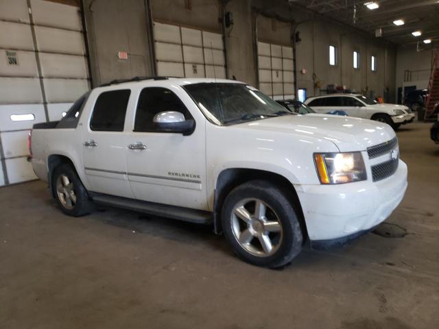 Photo 4 from auction – 2011 CHEVROLET AVALANCHE with VIN 3GNTKGE3XBG291907