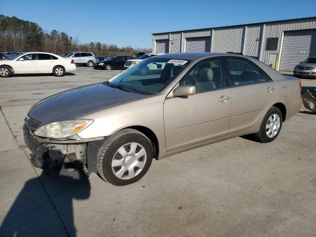 TOYOTA CAMRY LE 2004 with VIN 4T1BE32K34U289931 - Photo from auction