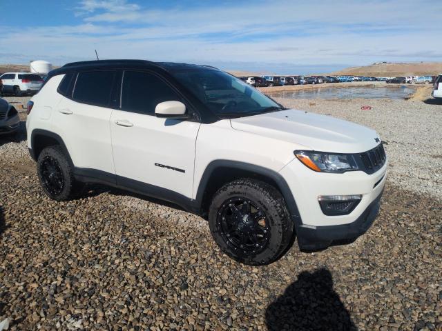 Photo 4 from auction – 2019 JEEP COMPASS LA with VIN 3C4NJDBB5KT595068