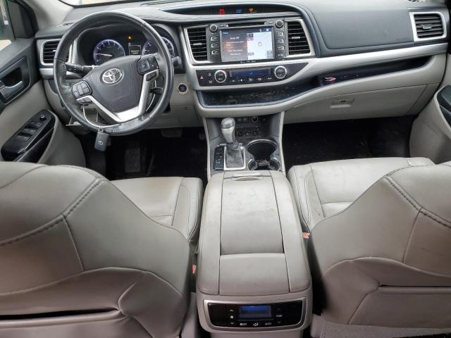 Photo 8 from auction – 2017 TOYOTA HIGHLANDER with VIN 5TDJZRFH7HS517400