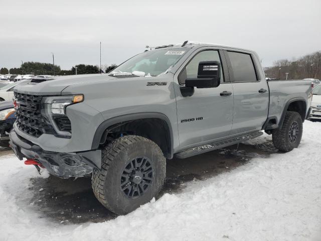 CHEVROLET SILVERADO 2024 with VIN 1GC4YYEY3RF372448 - Photo from auction