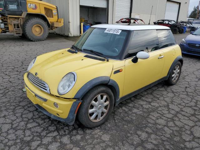 MINI COOPER 2003 with VIN WMWRC33473TE17827 - Photo from auction