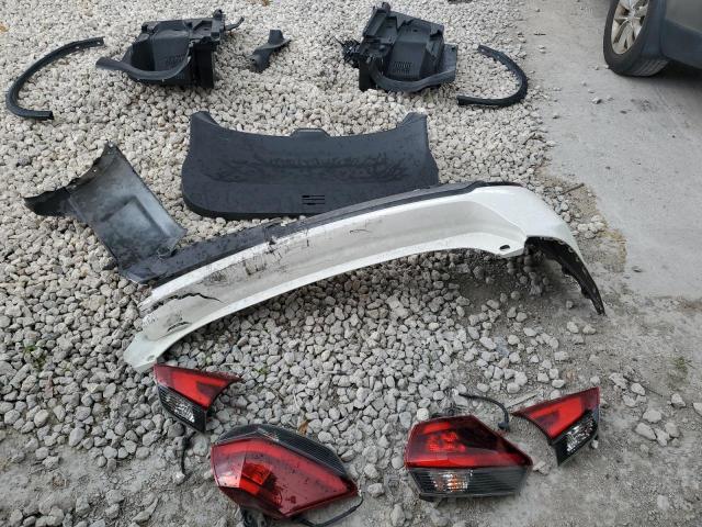 Photo 13 from auction – 2018 NISSAN ROGUE S with VIN KNMAT2MT6JP512785