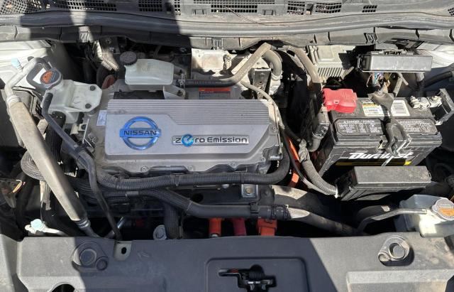 Photo 7 from auction – 2012 NISSAN LEAF SV with VIN JN1AZ0CP2CT019643