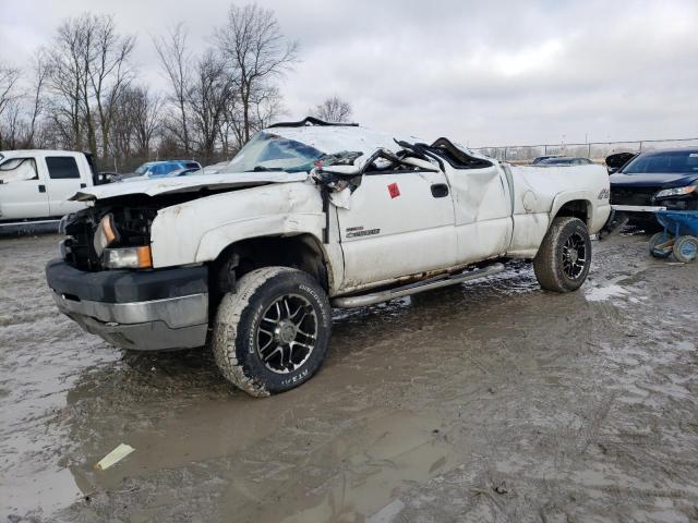 CHEVROLET SILVERADO 2004 with VIN 1GCHK29204E380947 - Photo from auction