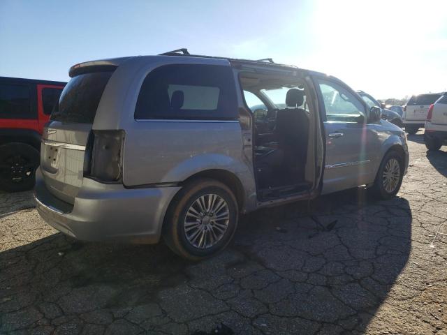 Photo 3 from auction – 2013 CHRYSLER TOWN & COU with VIN 2C4RC1CG8DR677354