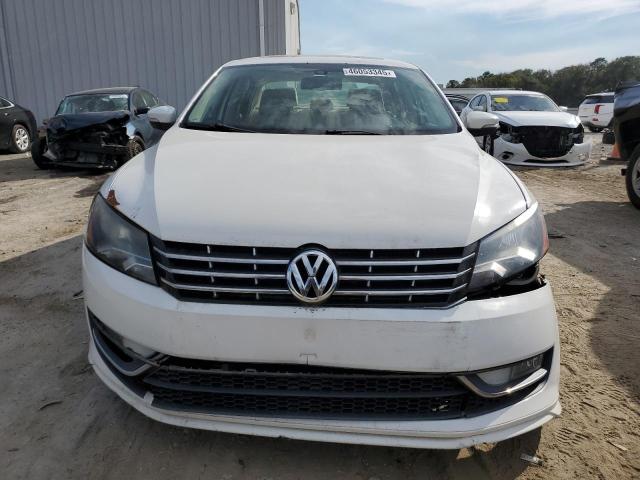 Photo 5 from auction – 2014 VOLKSWAGEN PASSAT SEL with VIN 1VWCN7A3XEC081141
