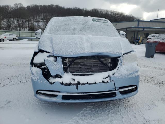 Photo 5 from auction – 2013 CHRYSLER TOWN & COU with VIN 2C4RC1CG9DR753597