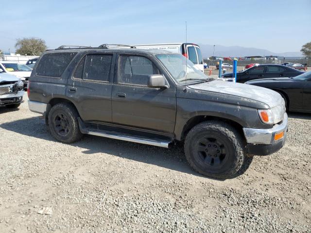 Photo 4 from auction – 1998 TOYOTA 4RUNNER SR with VIN JT3GN86R9W0085096