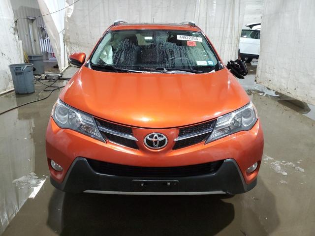Photo 5 from auction – 2015 TOYOTA RAV4 XLE with VIN JTMRFREVXFJ045593