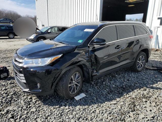 TOYOTA HIGHLANDER 2019 with VIN 5TDJZRFH4KS571177 - Photo from auction