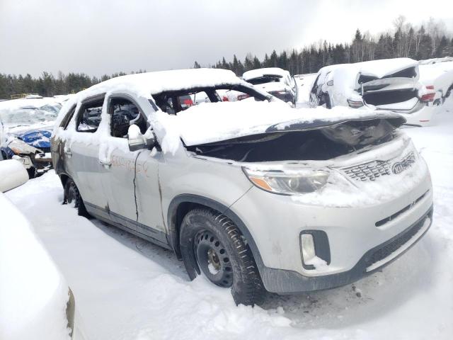 Photo 4 from auction – 2014 KIA SORENTO LX with VIN 5XYKTCA62EG485263