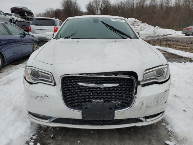 Photo 5 from auction – 2016 CHRYSLER 300 LIMITE with VIN 2C3CCARG2GH262025