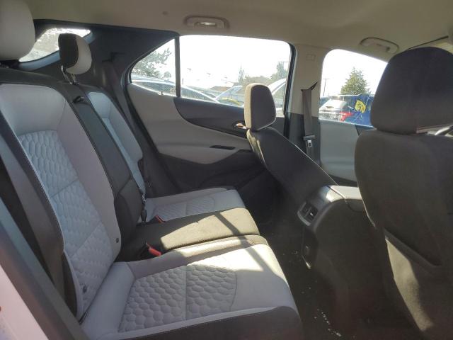 Photo 11 from auction – 2018 CHEVROLET EQUINOX LS with VIN 2GNAXREV9J6108593