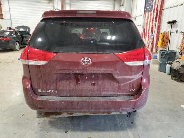 Photo 6 from auction – 2014 TOYOTA SIENNA XLE with VIN 5TDYK3DC0ES498997