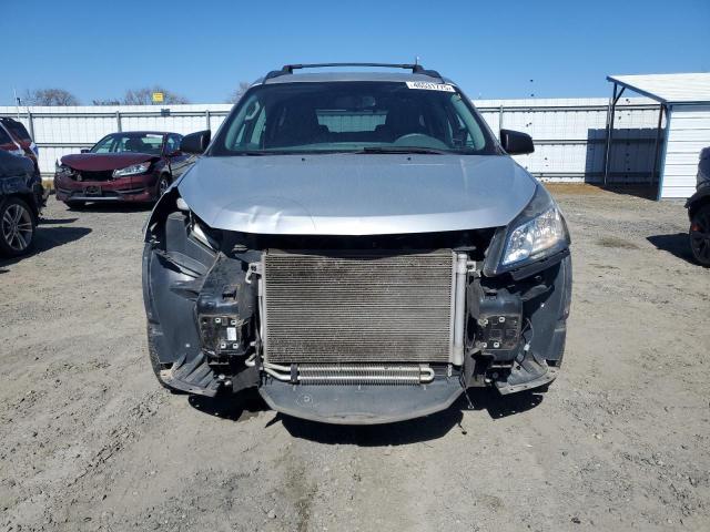Photo 5 from auction – 2017 CHEVROLET TRAVERSE L with VIN 1GNKRFKD9HJ249797