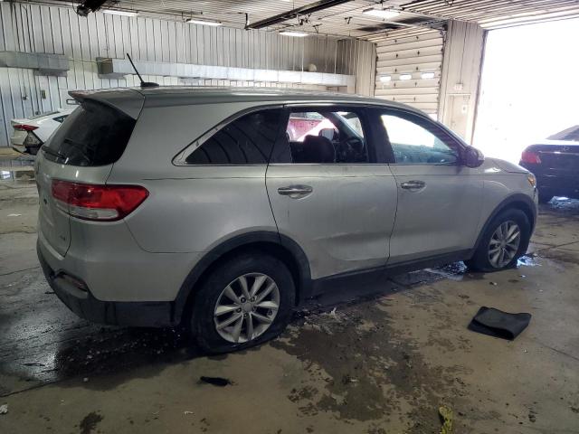 Photo 3 from auction – 2016 KIA SORENTO LX with VIN 5XYPG4A35GG186231