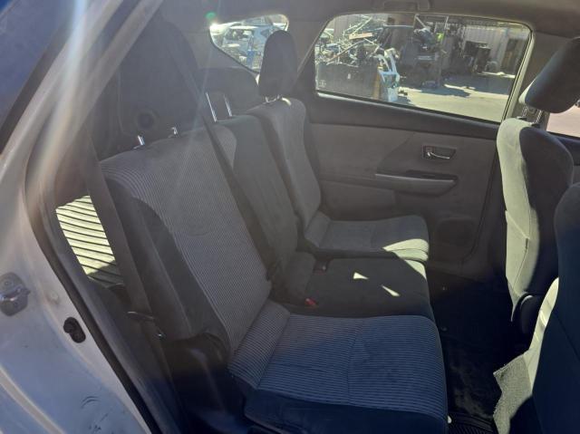 Photo 6 from auction – 2015 TOYOTA PRIUS V with VIN JTDZN3EU3FJ024933