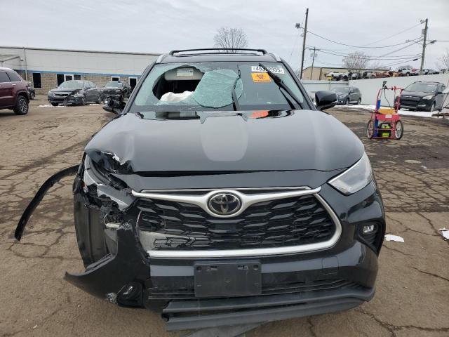 Photo 5 from auction – 2022 TOYOTA HIGHLANDER with VIN 5TDHZRBH3NS255746