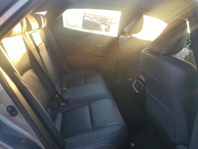 Photo 10 from auction – 2025 TOYOTA CROWN XLE with VIN JTDAAAAF3S3034915