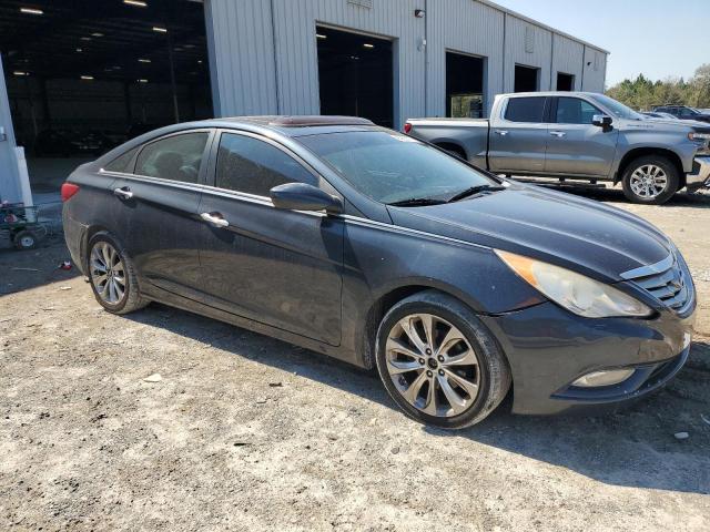 Photo 4 from auction – 2013 HYUNDAI SONATA SE with VIN 5NPEC4AC7DH645704