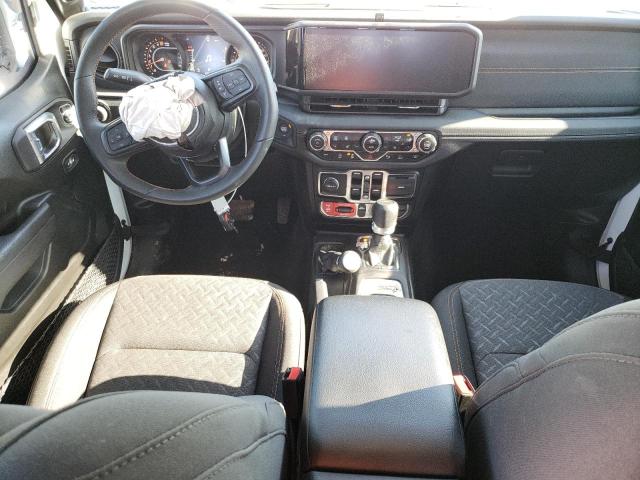 Photo 8 from auction – 2024 JEEP GLADIATOR with VIN 1C6JJTEG7RL111124