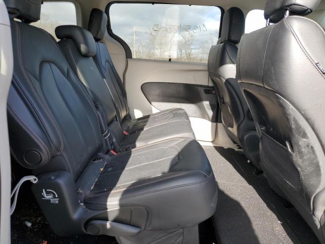 Снимка 11 от търг – 2018 CHRYSLER PACIFICA T с VIN 2C4RC1BG0JR280332