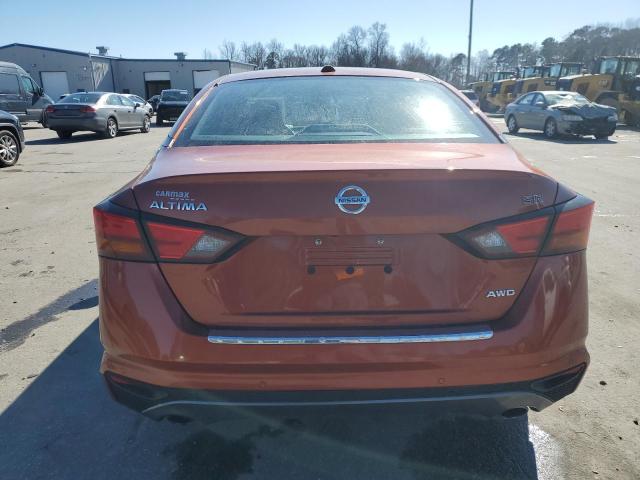Photo 6 from auction – 2017 NISSAN ALTIMA SR with VIN 1N4BL4CW6MN300616
