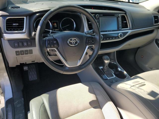 Photo 8 from auction – 2019 TOYOTA HIGHLANDER with VIN 5TDDZRFH9KS714945