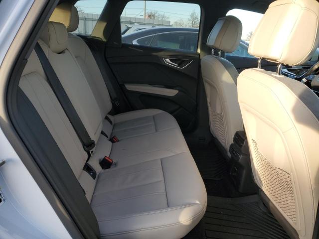 Photo 11 from auction – 2024 AUDI Q4 E-TRON with VIN WA1LUBFZ2RP041862