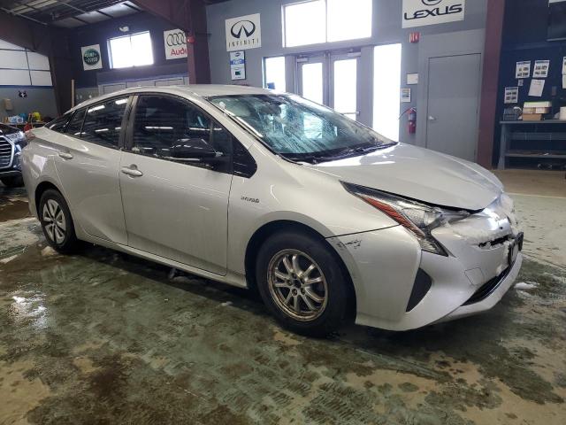Photo 4 from auction – 2016 TOYOTA PRIUS with VIN JTDKARFU8G3517155