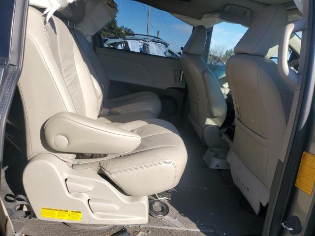 Photo 11 from auction – 2011 TOYOTA SIENNA XLE with VIN 5TDYK3DC4BS052508
