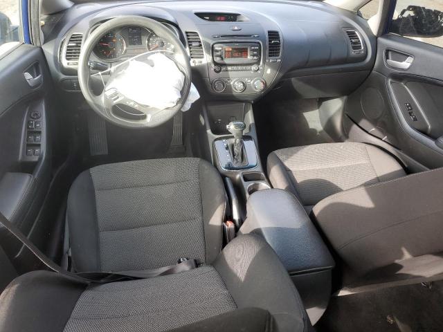 Photo 8 from auction – 2017 KIA FORTE LX with VIN 3KPFK4A70HE038127