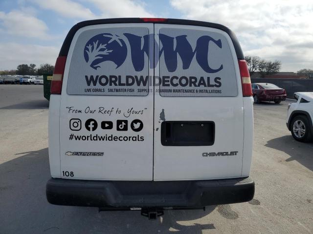 Photo 6 from auction – 2003 CHEVROLET EXPRESS G2 with VIN 1GCGG25V331109643