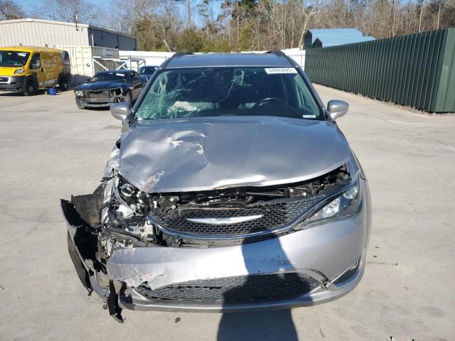 Photo 5 from auction – 2017 CHRYSLER PACIFICA T with VIN 2C4RC1BG8HR667835