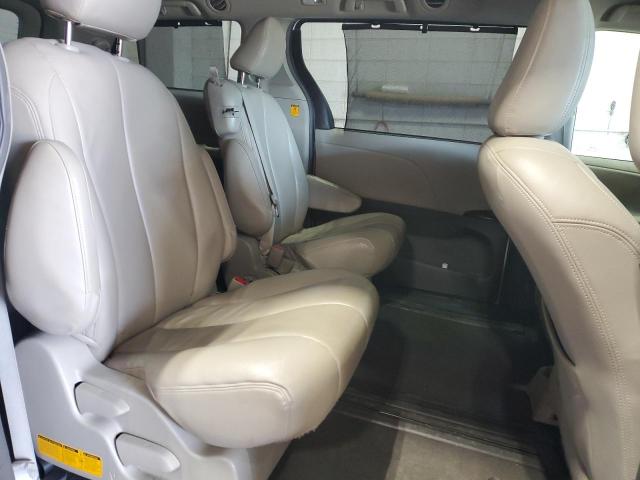 Photo 11 from auction – 2011 TOYOTA SIENNA LE with VIN 5TDKK3DC6BS039152