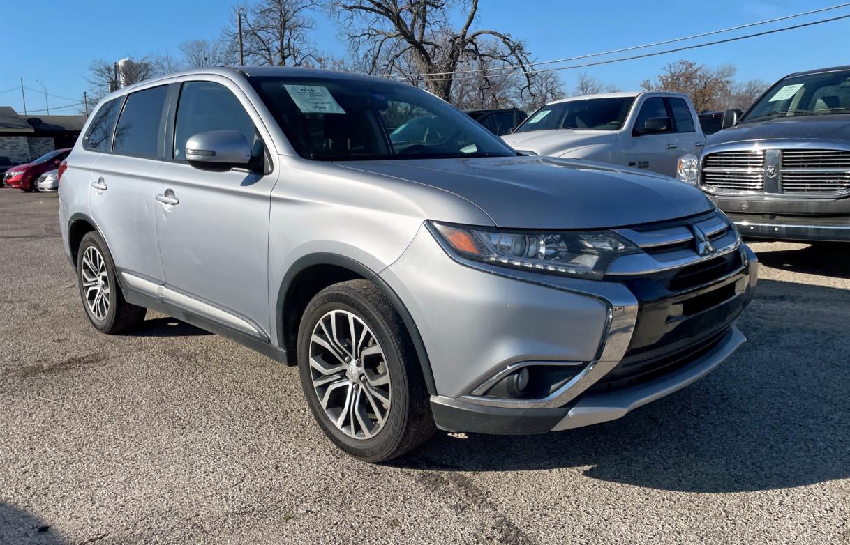 MITSUBISHI OUTLANDER 2016 with VIN JA4AD3A35GZ016262 - Photo from auction