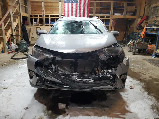 Photo 5 from auction – 2016 TOYOTA RAV4 XLE with VIN 2T3RFREV9GW476073