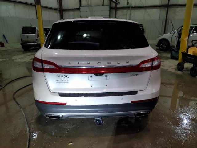 Photo 6 from auction – 2017 LINCOLN MKX RESERV with VIN 2LMPJ8LR1HBL38909