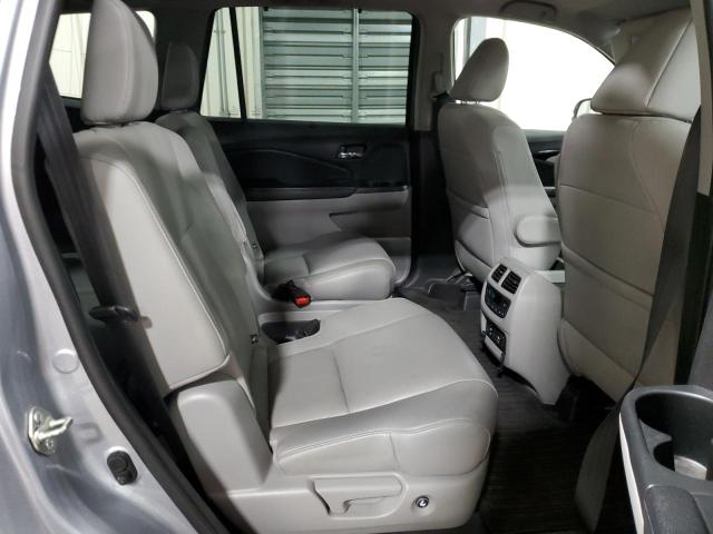 Photo 11 from auction – 2017 HONDA PILOT ELIT with VIN 5FNYF6H07HB055681