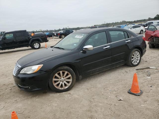 CHRYSLER 200 LIMITE 2013 with VIN 1C3CCBCG5DN586684 - Photo from auction