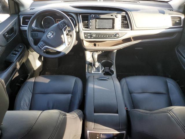 Photo 8 from auction – 2019 TOYOTA HIGHLANDER with VIN 5TDZARFH8KS050134