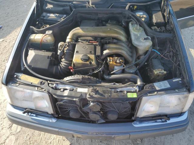 Photo 11 from auction – 1995 MERCEDES-BENZ E-CLASS with VIN WDBEB31E0SC232707
