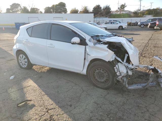 Photo 4 from auction – 2014 TOYOTA PRIUS C with VIN JTDKDTB30E1062280