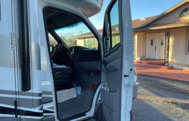 Photo 5 from auction – 2017 MERCEDES-BENZ SPRINTER 3 with VIN WDAPF4CC8H9708677