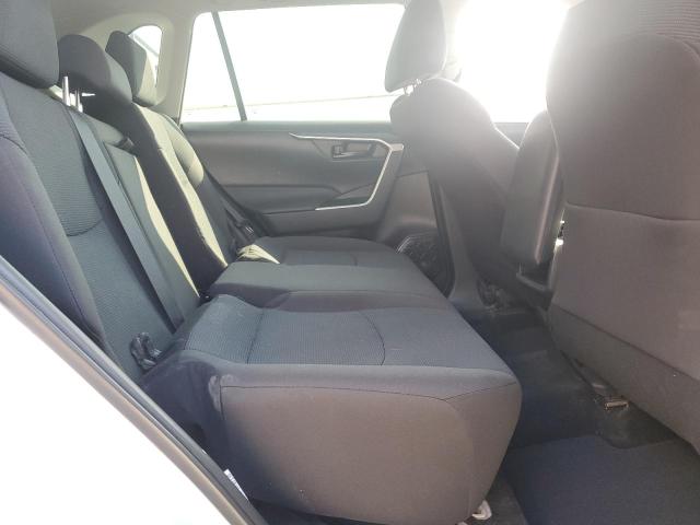 Photo 11 from auction – 2021 TOYOTA RAV4 LE with VIN 2T3K1RFV7MC165656