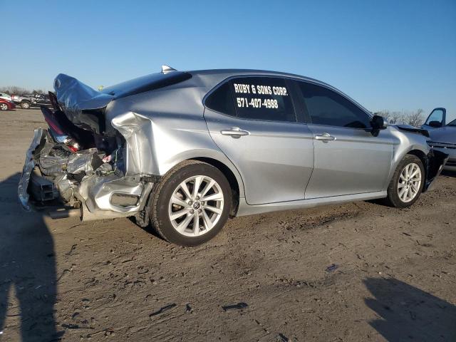 Photo 3 from auction – 2022 TOYOTA CAMRY LE with VIN 4T1C11AK2NU691950