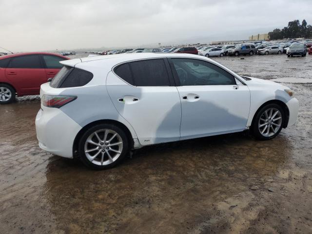 Photo 3 from auction – 2013 LEXUS CT 200 with VIN JTHKD5BH2D2124907